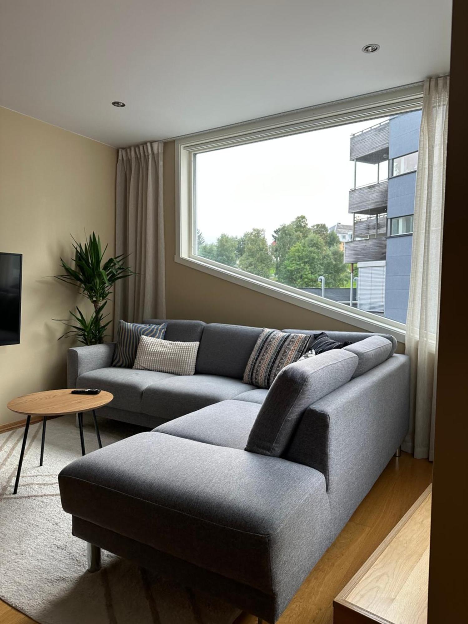 Urban And Quiet Apartment In City Centrum Tromsø Exterior foto